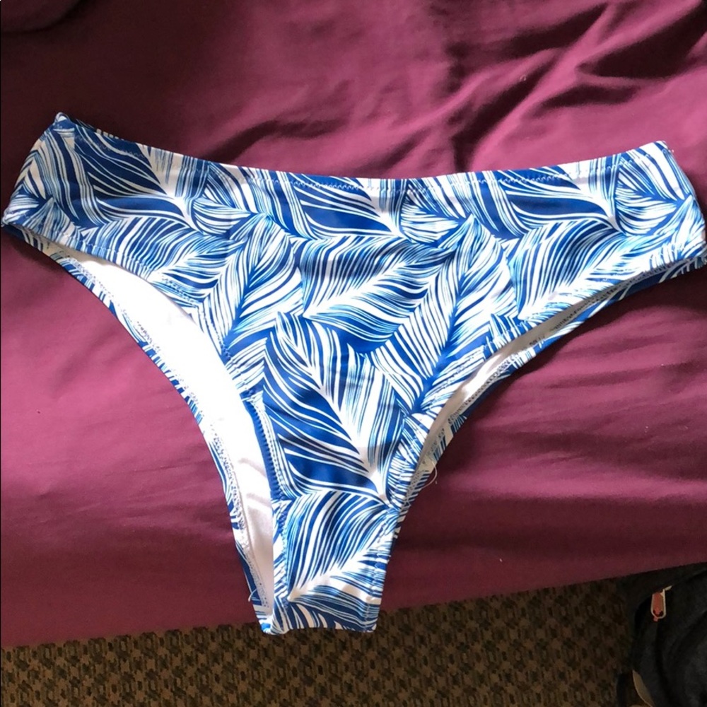 Bikini bottoms